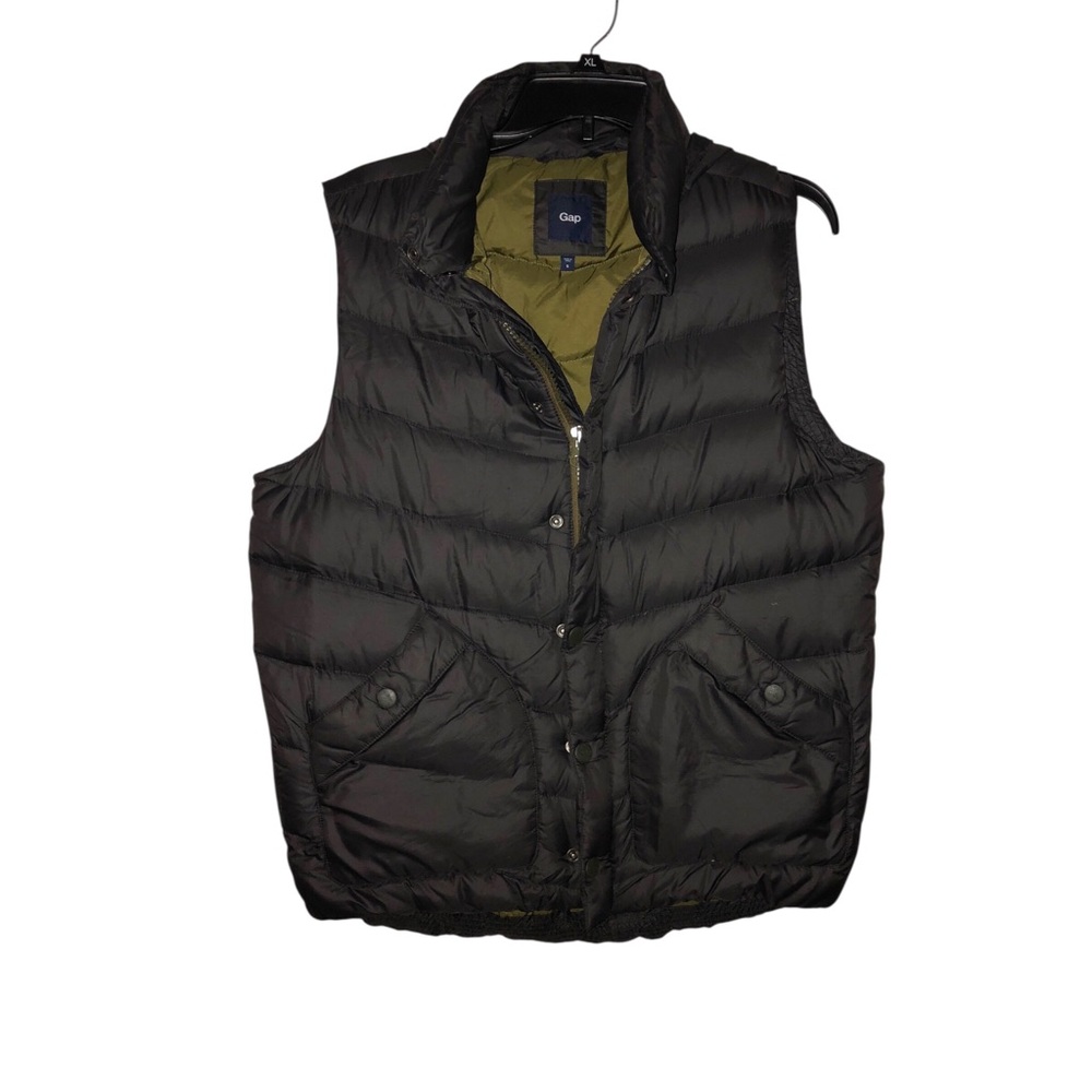 GAP Men's Black Quilted Puffer Vest with Olive Interior